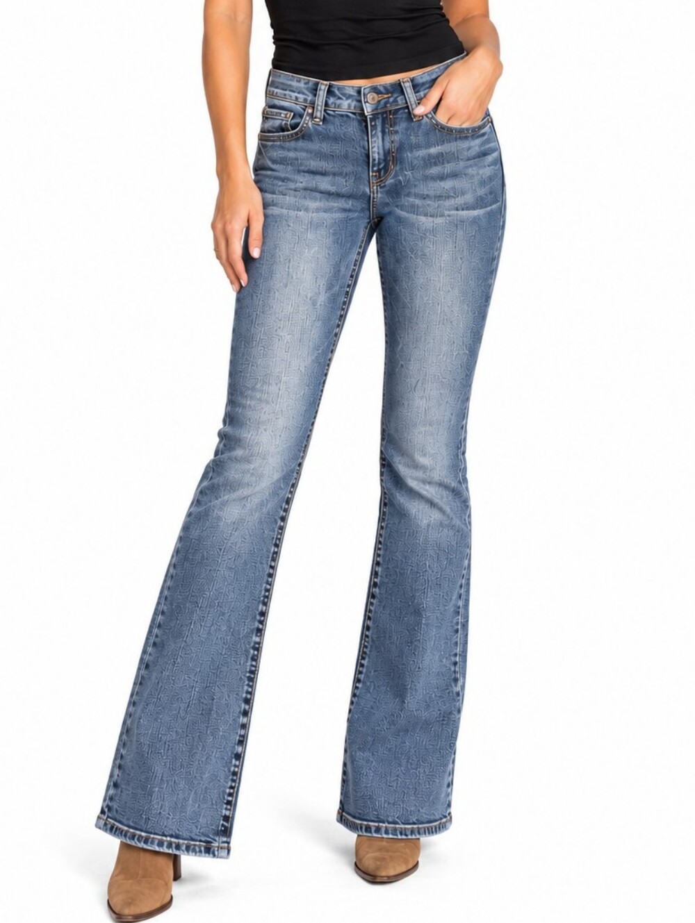 BLUE ASPHALT Women's Flared Washed Denim Jeans. 98% Cotton. Size 7 Short.